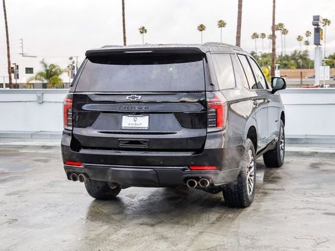 Used 2025 Chevrolet Tahoe Z71 AWD/4WD image 9