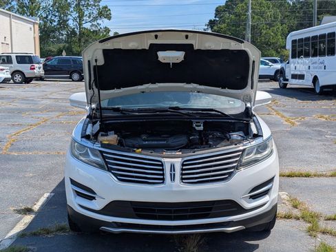 Used 2015 Lincoln MKC FWD image 17