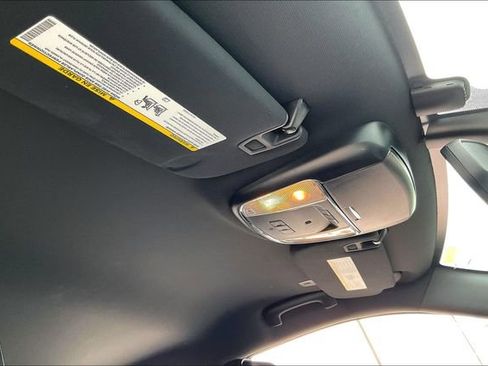 Used 2018 Jeep Grand Cherokee Limited image 29