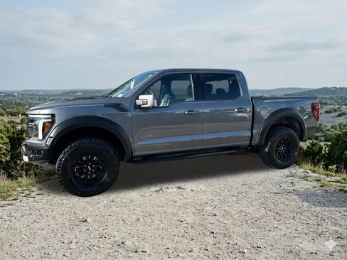 Used 2025 Ford F150 Raptor image 4