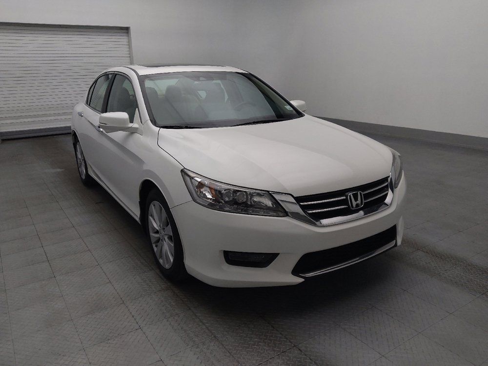 Used 2015 Honda Accord Touring image 13