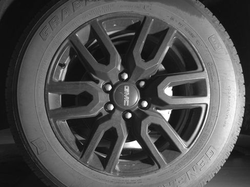 Used 2025 GMC Sierra 1500 Elevation AWD/4WD image 10
