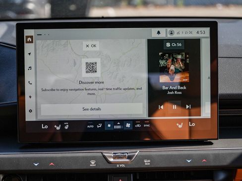 New 2026 Lexus ES 350e FWD image 13