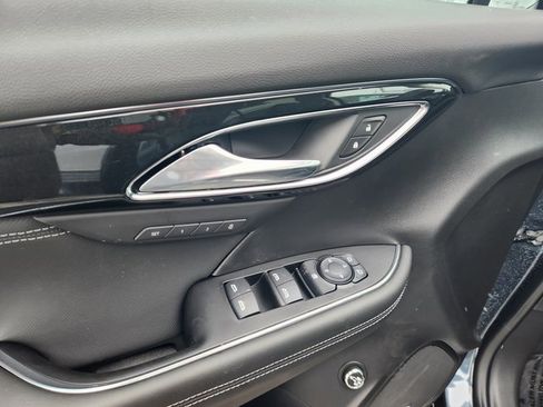 New 2026 Buick Envision Preferred image 9