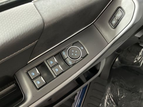 Used 2025 Ford F150 XLT w/ Equipment Group 301A Standard AWD/4WD image 15