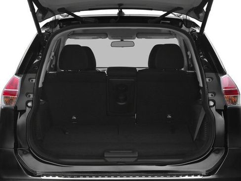Used 2016 Nissan Rogue S FWD image 41