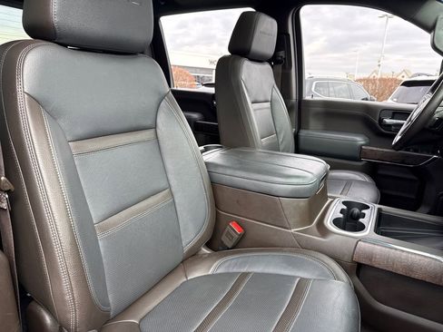 Certified 2023 GMC Sierra 3500 Denali w/ Denali Ultimate Package AWD/4WD image 42