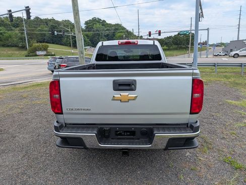 Used 2019 Chevrolet Colorado W/T RWD image 4
