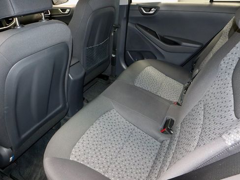 Used 2018 Hyundai Ioniq Blue image 20