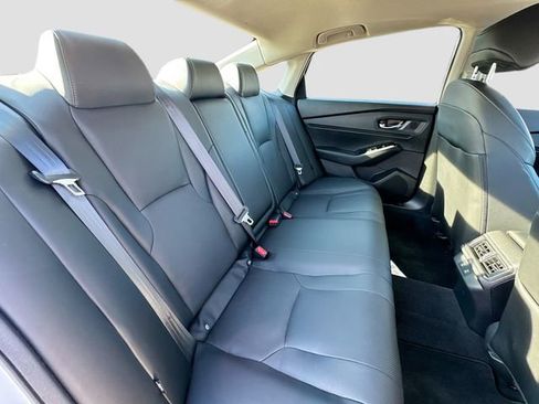 Certified 2023 Honda Accord Touring image 27