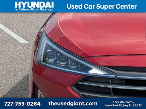 Used 2020 Hyundai Elantra Limited FWD image 9