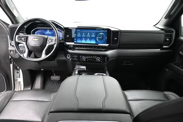 Used 2023 Chevrolet Silverado 1500 LTZ w/ LTZ Convenience Package II AWD/4WD image 25