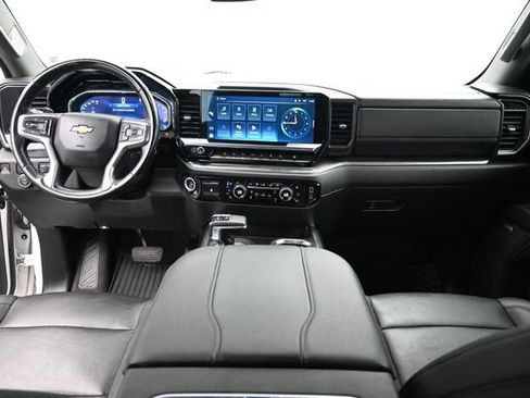 Used 2023 Chevrolet Silverado 1500 LTZ w/ LTZ Convenience Package II AWD/4WD image 25