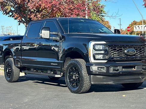 Certified 2025 Ford F250 Lariat w/ Lariat Ultimate Package image 9