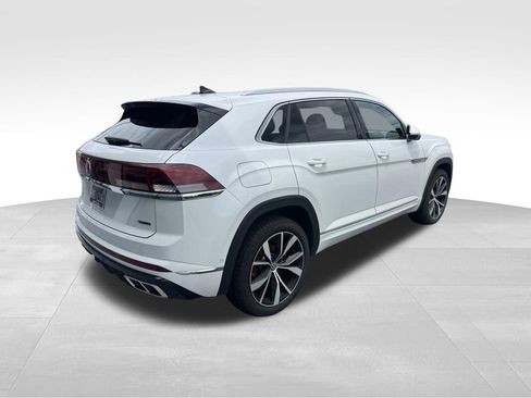 Used 2026 Volkswagen Atlas Cross Sport SEL Premium R-Line AWD/4WD image 6