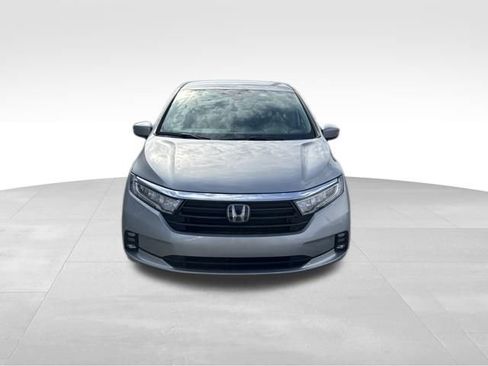 Certified 2023 Honda Odyssey EX image 3