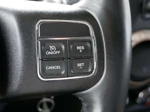 Used 2016 Jeep Wrangler Unlimited Sahara AWD/4WD image 24