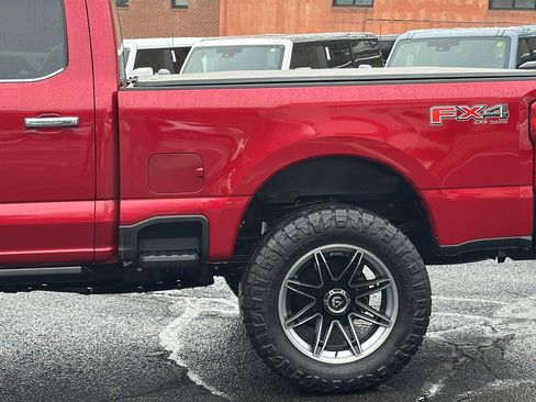 Used 2024 Ford F350 Platinum w/ FX4 Off-Road Package image 11