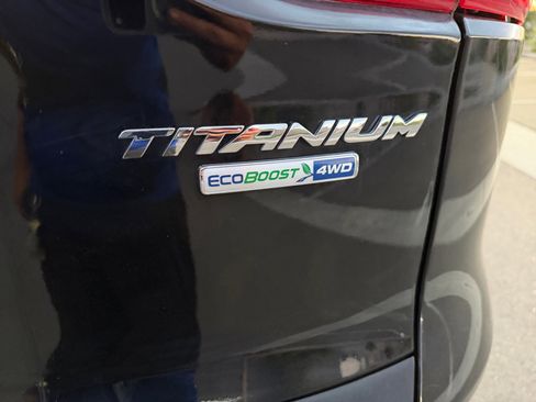 Used 2016 Ford Escape Titanium w/ Equipment Group 301A AWD/4WD image 28