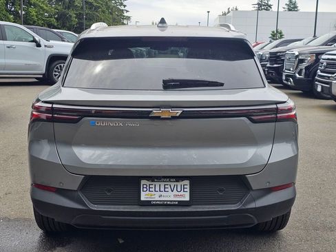 New 2026 Chevrolet Equinox EV LT AWD/4WD image 4