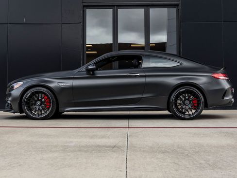 Used 2023 Mercedes-Benz C 63 AMG S image 9