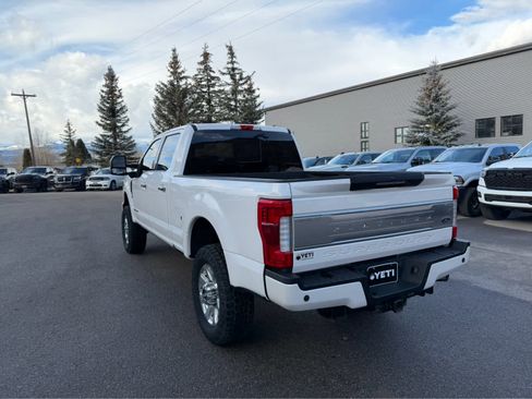 Used 2018 Ford F350 Platinum w/ Platinum Ultimate Package image 15