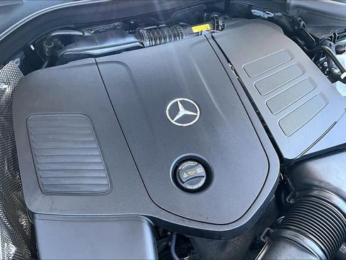 Used 2023 Mercedes-Benz GLC 300 4MATIC image 35
