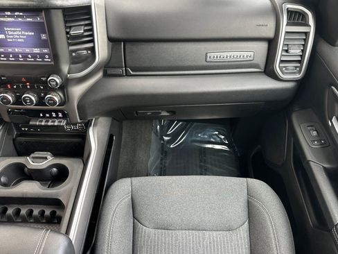 Used 2019 RAM 1500 Big Horn image 28