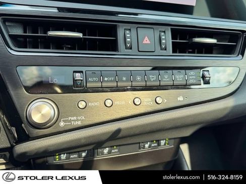Used 2023 Lexus ES 350 w/ Premium Package FWD image 37