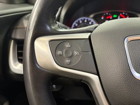 Used 2018 GMC Terrain SLT FWD image 32