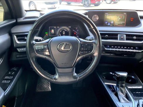 Used 2019 Lexus UX 250h w/ Accessory Package image 5