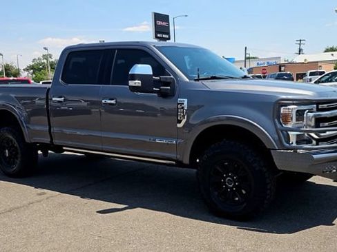Used 2022 Ford F250 4x4 Crew Cab Super Duty image 2