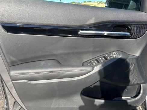 Used 2025 Kia Seltos EX image 27
