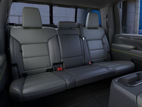 New 2026 Chevrolet Silverado 2500 ZR2 w/ LPO, Dark Essentials Package AWD/4WD image 17