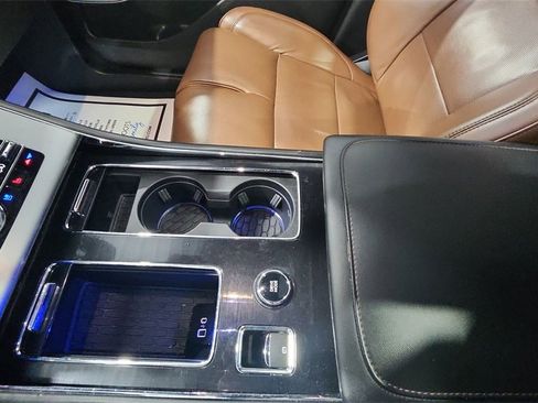 Used 2023 Lincoln Aviator Reserve w/ Equipment Group 201A image 25