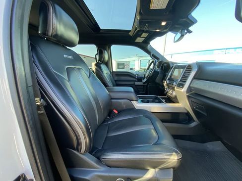 Used 2020 Ford F350 Platinum image 25