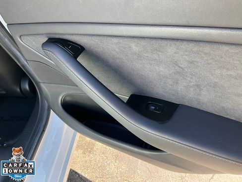 Used 2019 Tesla Model 3 Long Range image 64