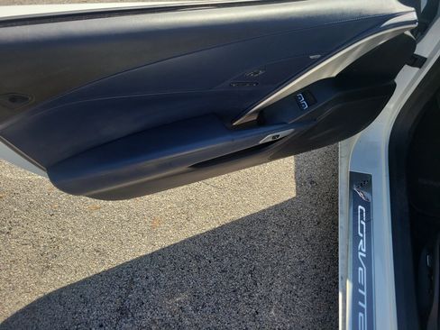 Used 2016 Chevrolet Corvette Stingray Convertible w/ 3LT Preferred Equipment Group RWD image 11
