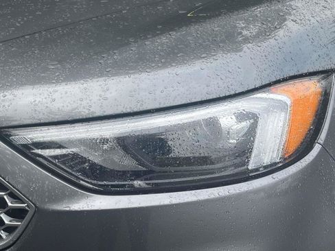 Used 2024 Ford Edge SEL AWD/4WD image 13