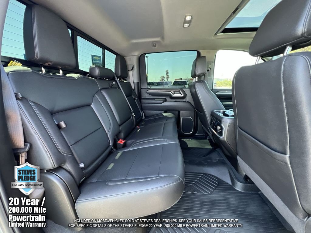Used 2025 Chevrolet Silverado 3500 LTZ w/ LTZ Plus Package AWD/4WD image 32