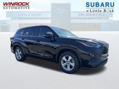 Used 2024 Toyota Highlander LE