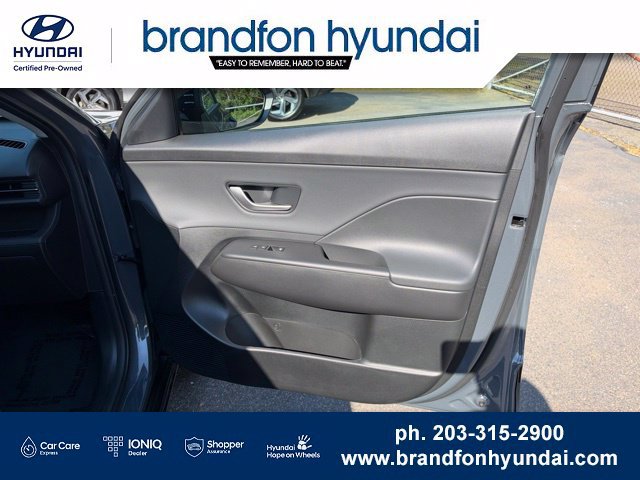 Certified 2026 Hyundai Kona SEL Premium AWD/4WD image 8