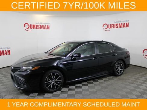 Used 2024 Toyota Camry SE w/ Audio Upgrade Package FWD image 4