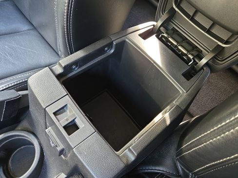 Used 2013 Jeep Wrangler Sahara w/ Dual Top Group image 18