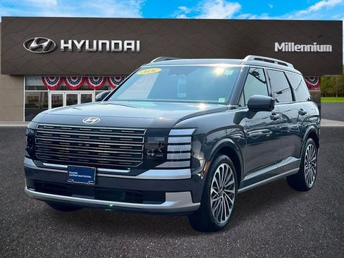 Used 2026 Hyundai Palisade Calligraphy AWD/4WD image 4