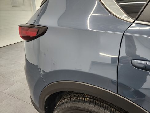 Used 2024 MAZDA CX-5 Carbon Edition image 25