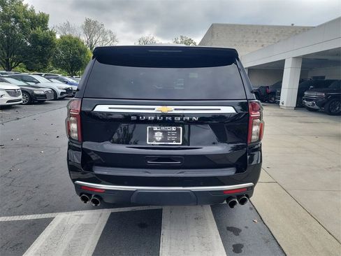 Used 2021 Chevrolet Suburban High Country w/ Premium Package image 8