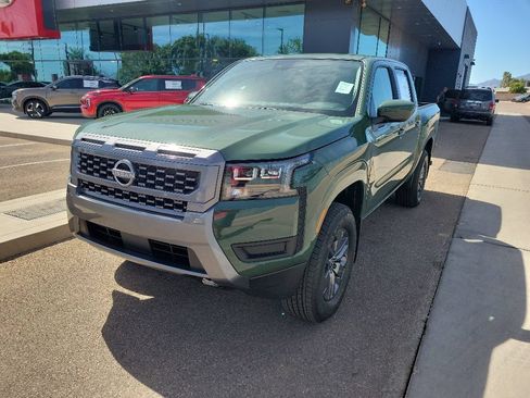 New 2026 Nissan Frontier SV w/ Tow Package AWD/4WD image 3