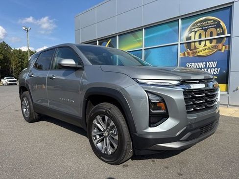 New 2026 Chevrolet Equinox LT w/ Convenience Package II image 1