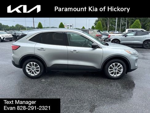 Used 2022 Ford Escape SE w/ Convenience Package AWD/4WD image 7
